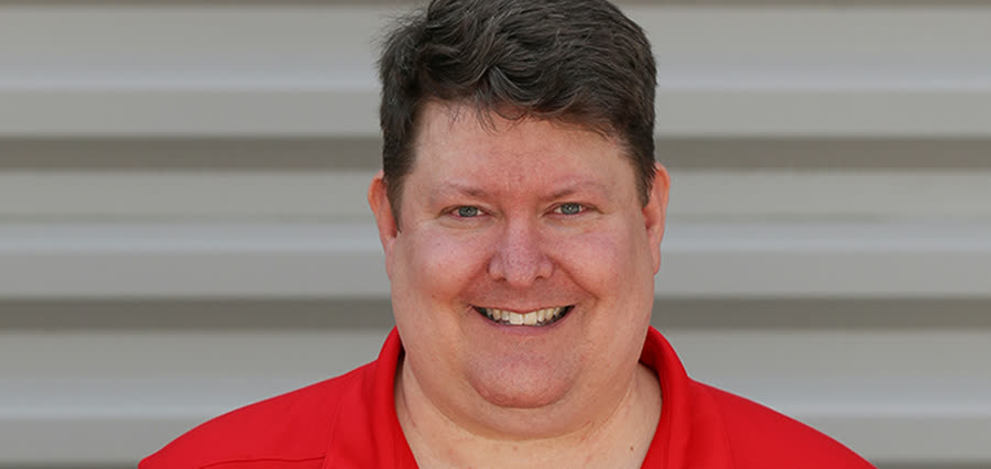 Thad Schultz, AQUATICS DIRECTOR & HEAD SWIM COACH